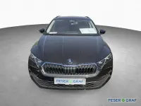 Neu Skoda Octavia 150 PS (110 kW) 2026 Black magic perleffekt Kombi