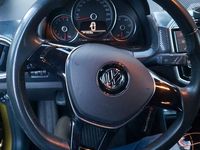 Gebraucht VW up! high up! 75 PS (55 kW) 2017 Gelb Kleinwagen