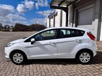 Gebraucht Ford Fiesta Trend 60 PS (44 kW) 2009 Weiß Kleinwagen