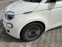 gebraucht Fiat 500e Komfort-Paket, Spurhalte, Android, Ambiente