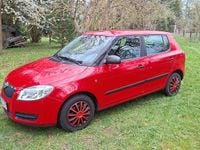 Gebraucht Skoda Fabia Cool Edition 60 PS (44 kW) 2009 Rot Limousine
