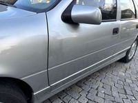 Gebraucht Opel Vectra 150 PS (110 kW) 1992 Silber Limousine