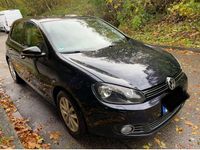 Gebraucht VW Golf VI Style 122 PS (89 kW) 2011 Schwarz Kleinwagen