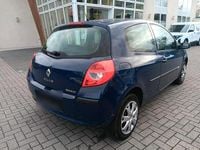 Gebraucht Renault Clio II 65 PS (47 kW) 2006 Blau Kleinwagen