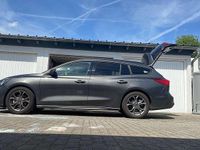 Usata Ford Focus ST-Line 155 CV (114 kW) 2020 Grigio Station wagon