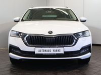 Gebraucht Skoda Octavia Ambition 150 PS (110 kW) 2022 Weiß Limousine