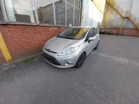 Gebraucht Ford Fiesta 95 PS (69 kW) 2011 Silber Kleinwagen