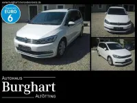 Gebraucht VW Touran Highline 190 PS (139 kW) 2017 Oryxweiß perlmutteffekt Van / Kleinbus