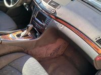 Gebraucht Mercedes E280 177 PS (130 kW) 2005 Silber Limousine