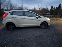 Gebraucht Ford Fiesta 82 PS (60 kW) 2009 Beige Kleinwagen
