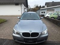 Gebraucht BMW 525 192 PS (141 kW) 2004 Grau Kombi