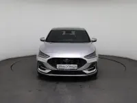 Gebraucht Ford Focus ST-Line 155 PS (114 kW) 2025 Silber, moondust silber Limousine