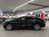 Gebraucht Audi e-tron 314 kW (428 PS) 2025 Mythosschwarz metallic SUV
