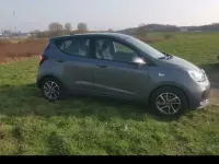 Gebraucht Hyundai i10 87 PS (63 kW) 2018 Grau Kleinwagen