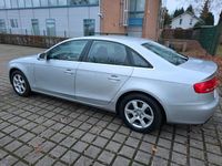 Gebraucht Audi A4 140 PS (102 kW) 2010 Silber Limousine