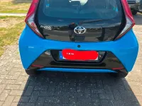 Używany Toyota Aygo 72 KM (52 kW) 2018 Niebieski Hatchback
