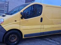 Gebraucht Opel Vivaro 90 PS (66 kW) 2011 Gelb Van / Kleinbus