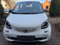 Gebraucht Smart ForFour Passion 90 PS (66 kW) 2019 Weiß Kleinwagen