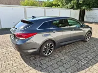 Gebraucht Hyundai i40 Trend 165 PS (121 kW) 2015 Grau Kombi