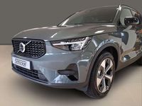 Gebraucht Volvo XC40 Plus 163 PS (119 kW) 2025 Forest lake / metallic SUV