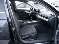 Gebraucht Audi A4 Design 190 PS (139 kW) 2018 Grau Kombi