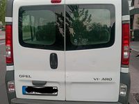 Gebraucht Opel Vivaro 117 PS (86 kW) 2008 Weiß Van / Kleinbus