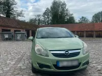 Używany Opel Corsa 75 KM (55 kW) 2010 Zielony Hatchback
