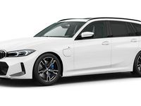 Gebraucht BMW 330e Comfort Edition 292 PS (214 kW) 2025 Weiß Kombi