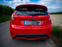 Gebraucht Ford Fiesta ST 182 PS (133 kW) 2016 Rot Kleinwagen