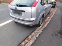 Second-hand Ford Focus 85 CP (62 kW) 2006 Argintiu Berlinǎ