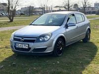 Gebraucht Opel Astra 101 PS (74 kW) 2005 Grau Limousine