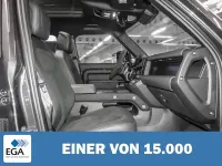 Gebraucht Land Rover Defender 500 PS (367 kW) 2024 Grau metallic SUV