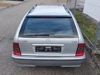 Gebraucht Mercedes C200 102 PS (75 kW) 2000 Silber Kombi