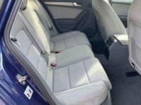 Gebraucht Audi A4 Ambiente 170 PS (125 kW) 2013 Blau Kombi