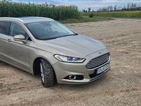Gebraucht Ford Mondeo Titanium 179 PS (131 kW) 2015 Gold Limousine