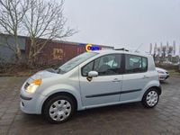 Gebraucht Renault Modus Dynamique 75 PS (55 kW) 2006 Silber Van / Kleinbus