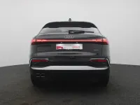 Gebraucht Audi Q5 Sportback Sport 204 PS (150 kW) 2025 Schwarz SUV
