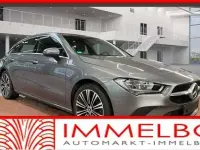 Gebraucht Mercedes CLA200 Progressive 163 PS (119 kW) 2022 Mountaingrau Kombi
