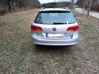 Gebraucht VW Passat 140 PS (102 kW) 2012 Silber Kombi