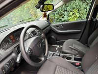 Gebraucht Mercedes A160 Elegance 95 PS (69 kW) 2012 Silber Limousine