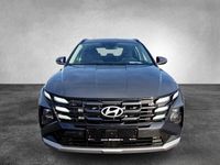 Neu Hyundai Tucson Select 136 PS (100 kW) 2025 5 türen SUV
