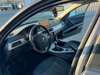 gebraucht BMW 320 i e90