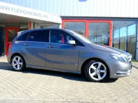 Gebraucht Mercedes B180 Ambition 109 PS (80 kW) 2013 Grau Kleinwagen
