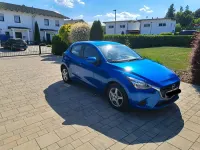 Gebraucht Mazda 2 90 PS (66 kW) 2015 Blau Limousine