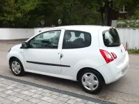 Używany Renault Twingo Expression 75 KM (55 kW) 2013 Biały Hatchback