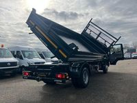 Gebraucht Mitsubishi Canter 175 PS (128 kW) 2024 Schwarz Van / Kleinbus