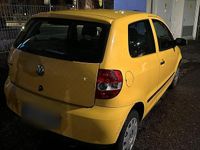 Gebraucht VW Fox 55 PS (40 kW) 2005 Gelb Kleinwagen