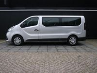 Gebraucht Renault Trafic Authentique 95 PS (69 kW) 2016 Grau Van / Kleinbus