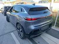 Usado Renault Megane E-Tech Techno 160 kW (218 CV) 2023 Gris Berlina