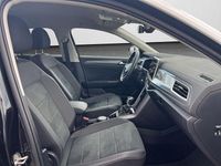 Gebraucht VW T-Roc Style 150 PS (110 kW) 2024 Deep black perleffekt (metallic) SUV